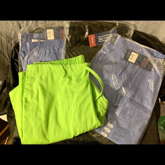 Cherokee Scrub Pants Bundle - Picture 5 of 5